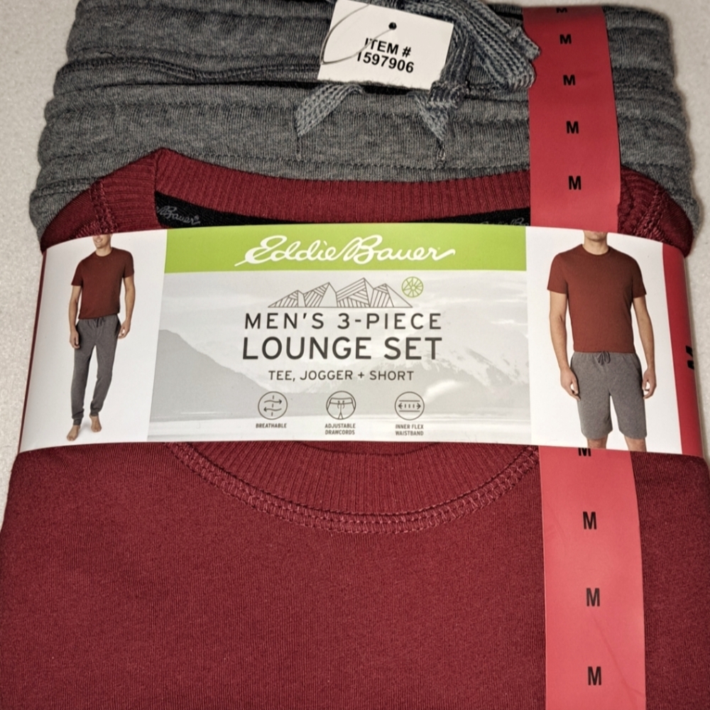 Men's Eddie Bower 3 piece lounge set size medium.